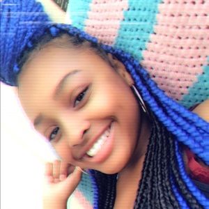 Meet your Posher, Danaya